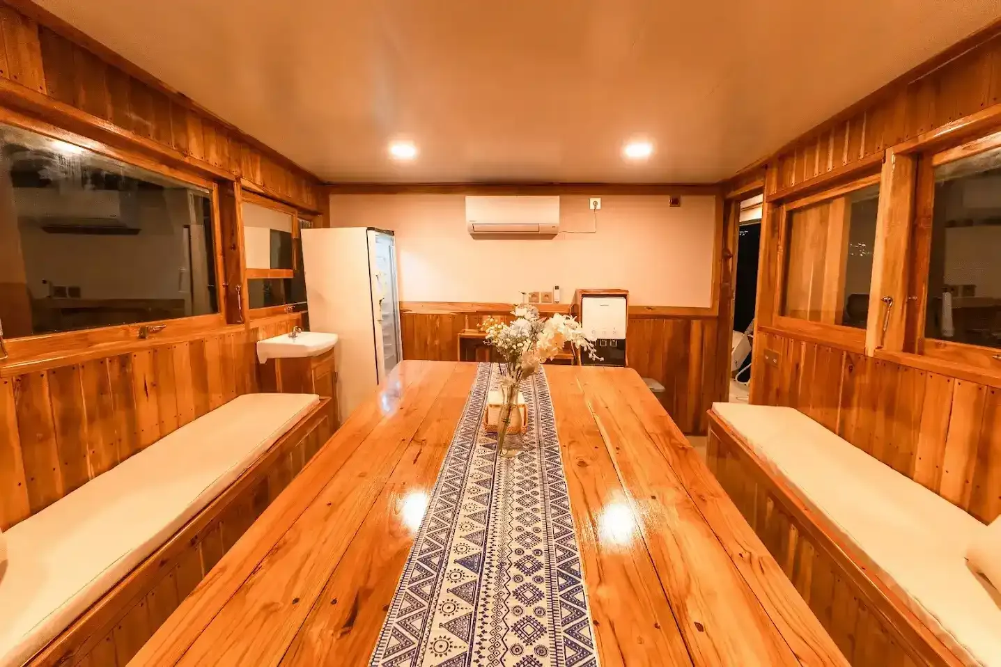 Ayvara indoor dining room &mdash; Komodo National Park