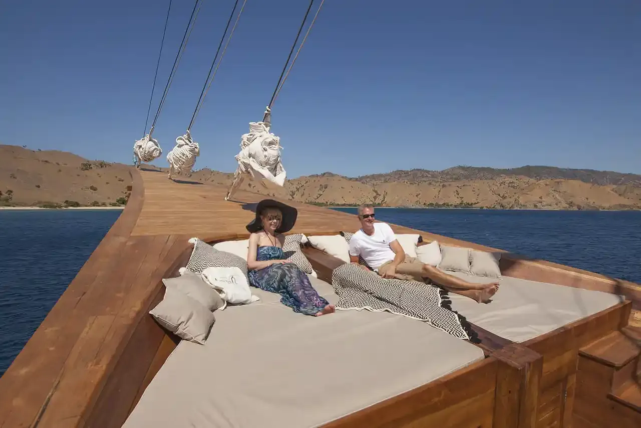 Prana yacht — prana front sun bed, Komodo National Park
