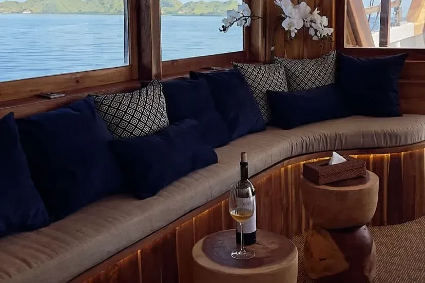 Raffles cruise — facility raffles cruise tour, Komodo National Park