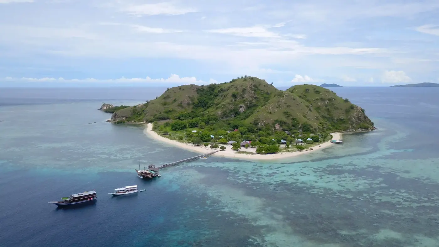 Best Time To Kanawa Island — Komodo National Park