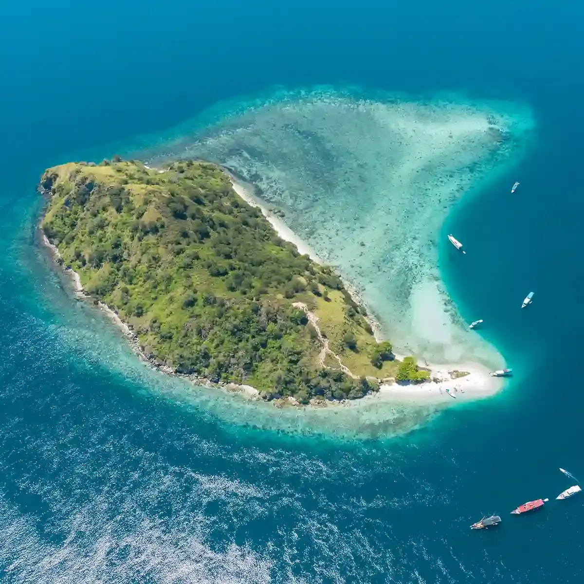 Kelor Island — Komodo National Park
