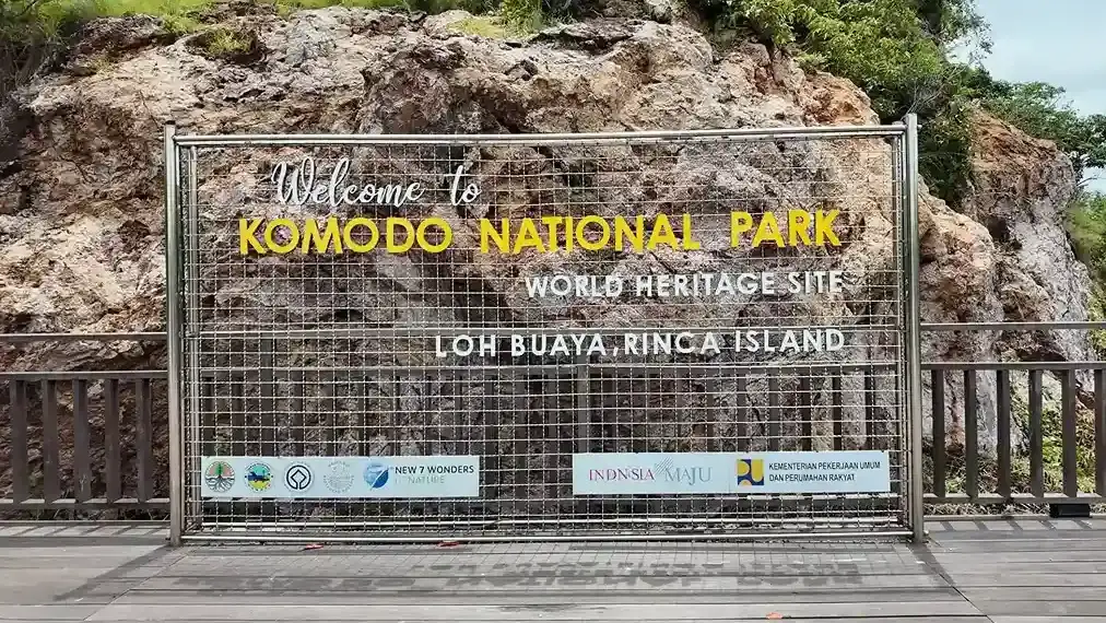 Loh Buaya Rinca Island 1 — Komodo National Park