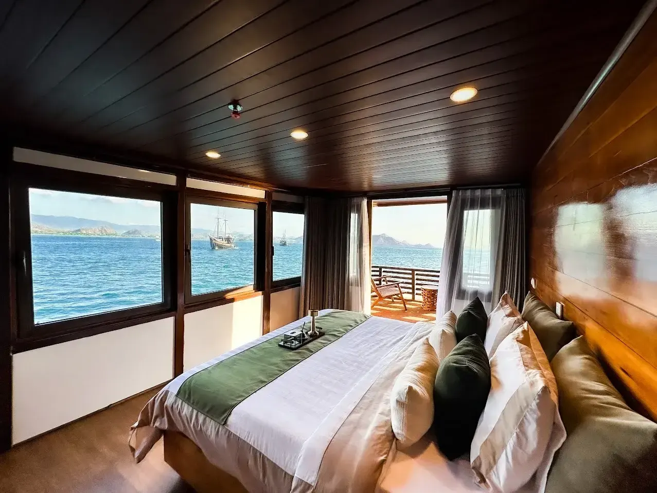 Open Trip Mansard I — Komodo National Park, by our operator Komodo Luxury