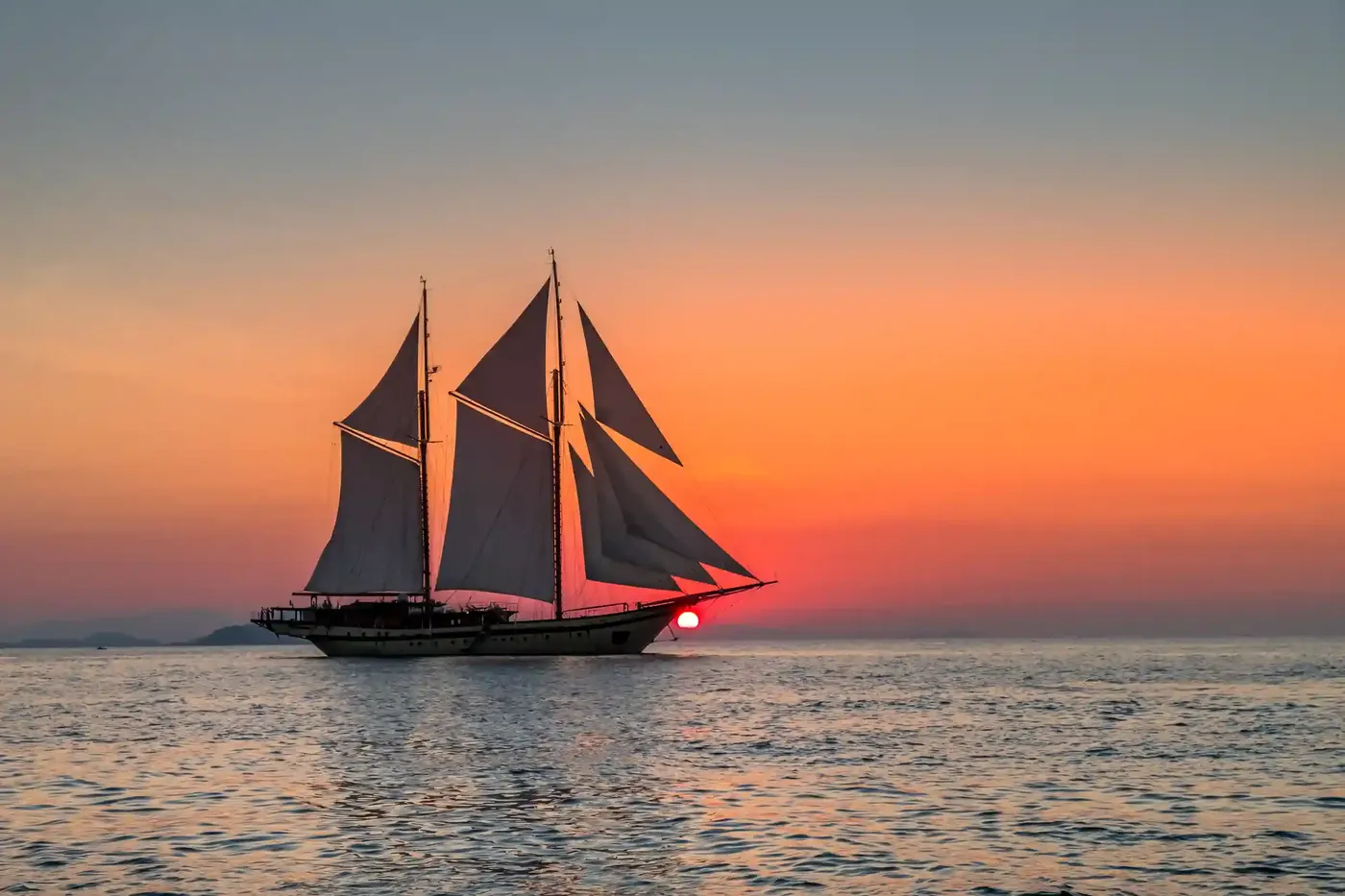 Phinisi Sailing Raja Ampat — Komodo National Park, by our operator Komodo Luxury